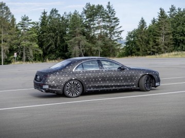  Mercedes Klasa S &ndash; Luksus i bezpieczeństwo